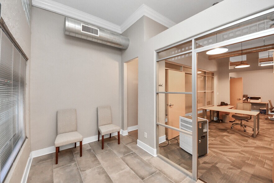 More Photos Of 4123 Highway 90, Brookshire Office For Sale