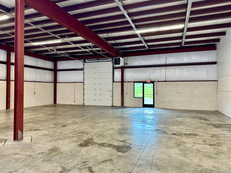 More Photos Of 3493 Blue Ball Rd, Elkton Unknown For Lease