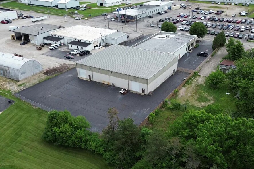 More Photos Of 1225 W Main St, Wilmington Warehouse For Sale