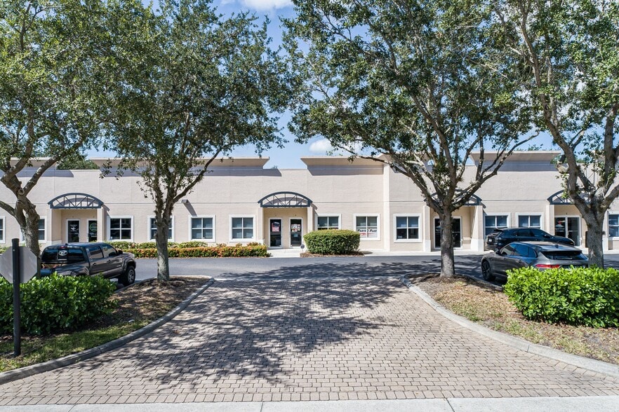 More Photos Of 25270 Bernwood Dr, Bonita Springs Light Distribution For Lease