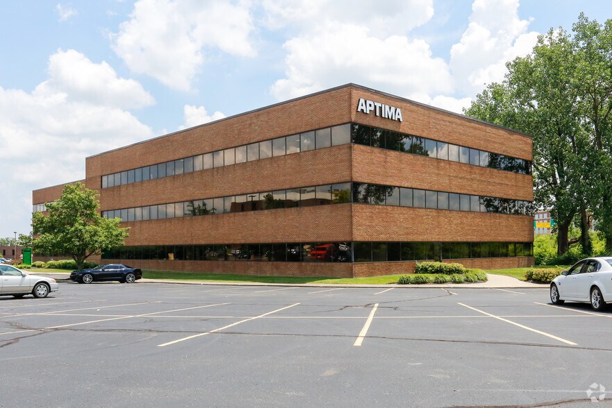 More Photos Of 2555 University Dr, Fairborn Office For Lease