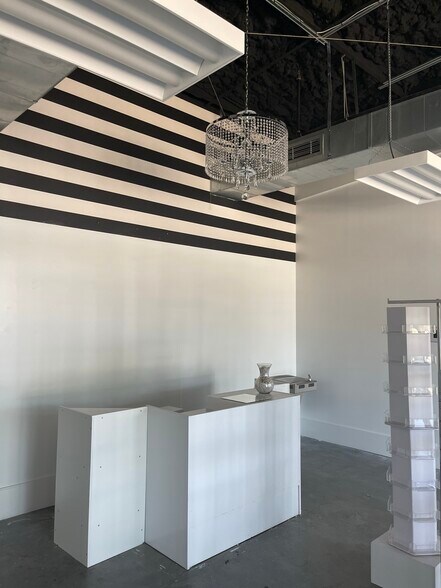 More Photos Of 3617 Perkins Rd, Baton Rouge Storefront For Lease