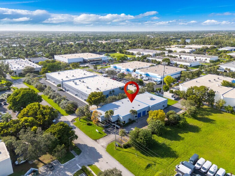 More Photos Of 3541 NW 53rd St, Fort Lauderdale Industrial For Sale