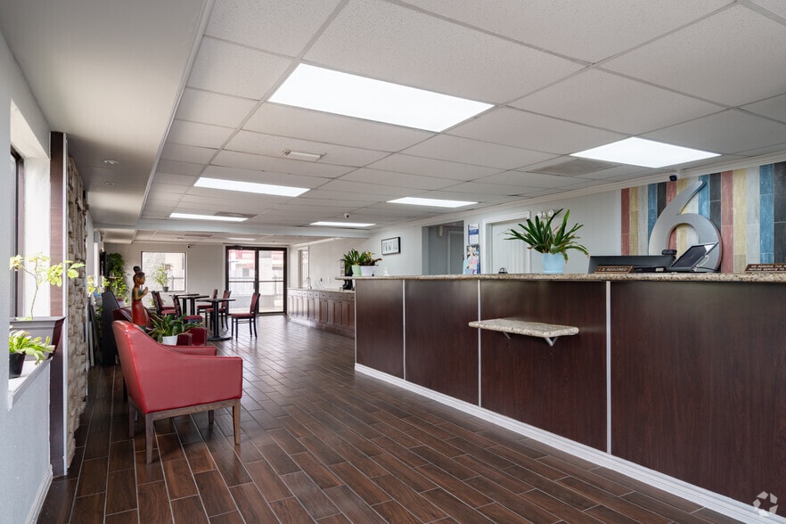 More Photos Of 16939 East Fwy, Channelview Hotel For Sale