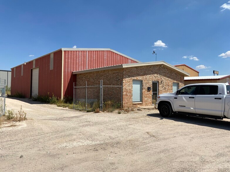Primary Photo Of 4921 S County Road 1303, Odessa Light Manufacturing For Lease