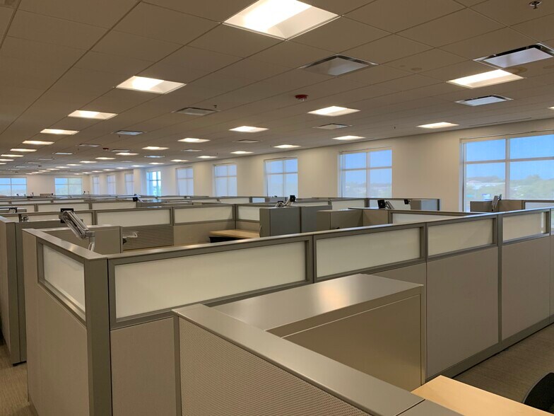 More Photos Of 581 William Latham Dr, Bourbonnais Medical For Lease