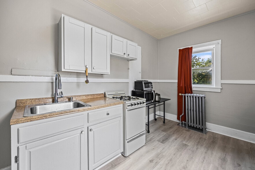 More Photos Of 321 Driving Park Ave, Rochester Apartments For Sale