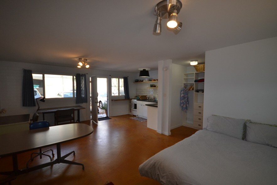 More Photos Of 821 N 3rd St, Phoenix Apartments For Sale