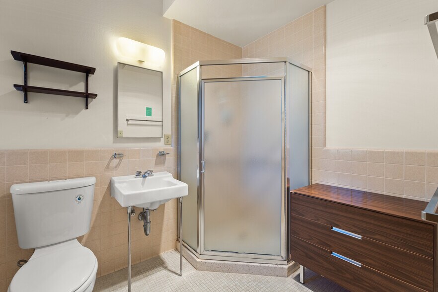 More Photos Of 23000 Cristo Rey Dr, Los Altos Religious Facility For Sale