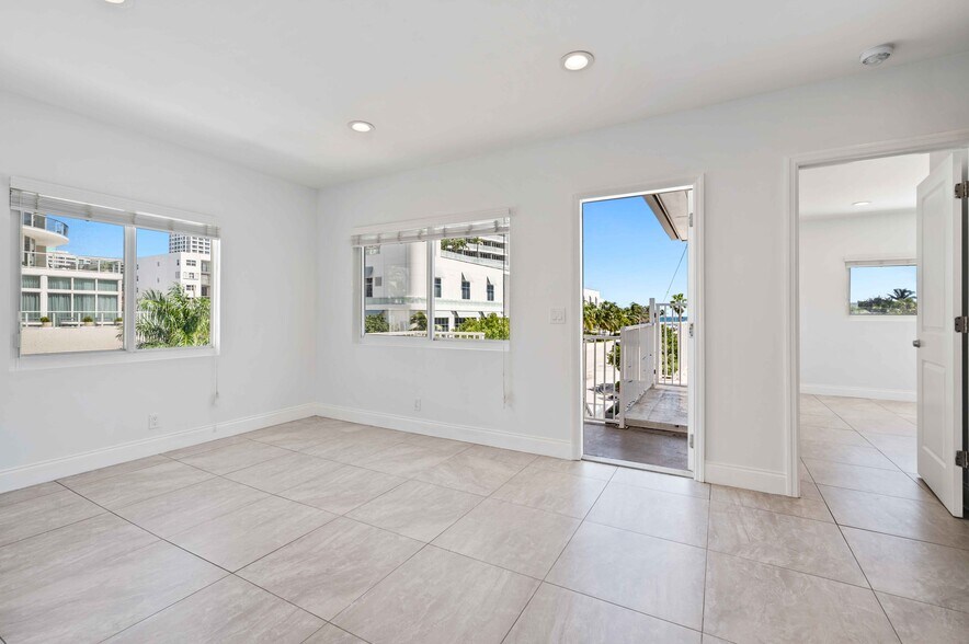 More Photos Of 2916 Bayshore Dr, Fort Lauderdale Apartments For Sale