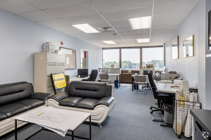 More Photos Of 80 Main St, West Orange Office For Lease