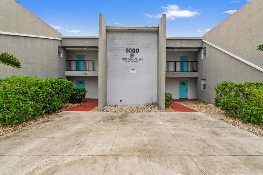 Primary Photo Of 6000 NW 7th St, Margate Apartments For Sale