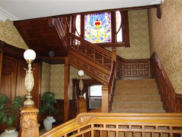 More Photos Of 1015 S 4th St, Louisville Office Residential For Sale
