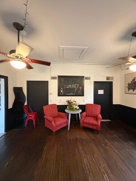 More Photos Of 410 MN-60 Hwy, Elysian Storefront For Sale