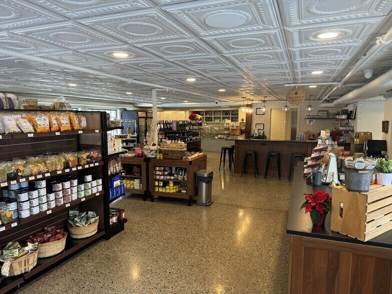 More Photos Of 310 Blue Star Memorial Hwy, Douglas Restaurant For Sale