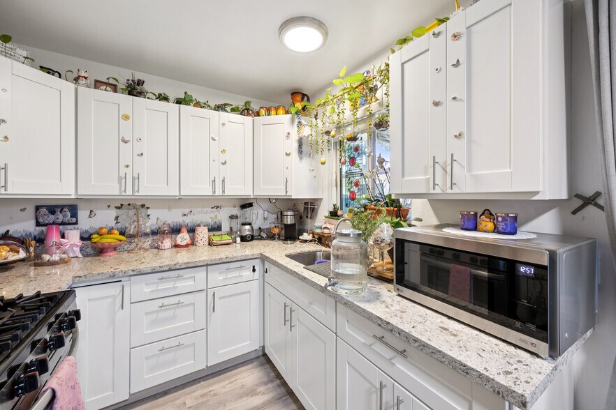 More Photos Of 263 La Pala Dr, San Jose Apartments For Sale