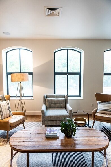 More Photos Of 263 Main St, Northampton Apartments For Sale