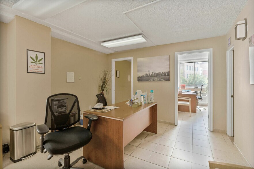 More Photos Of 1325-1327 18th St NW, Washington Apartments For Sale