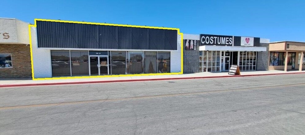 More Photos Of 953 E Sahara Ave, Las Vegas Storefront For Lease