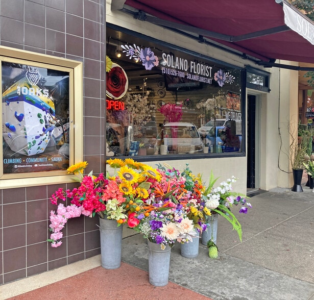More Photos Of 1551 Solano Ave, Berkeley Storefront Retail Office For Lease