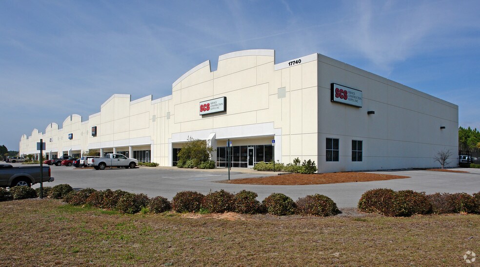 More Photos Of 17740 Ashley Dr, Panama City Beach Distribution For Lease