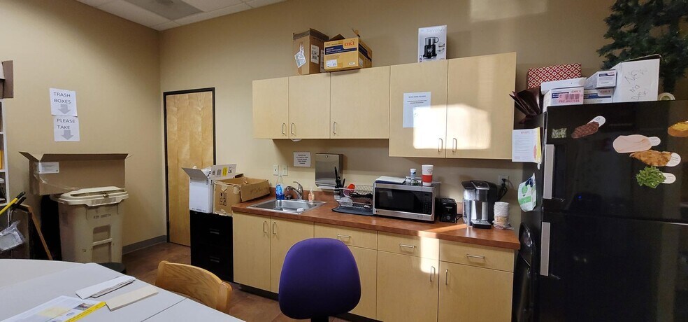 More Photos Of 929 SW Simpson Ave, Bend Medical For Lease