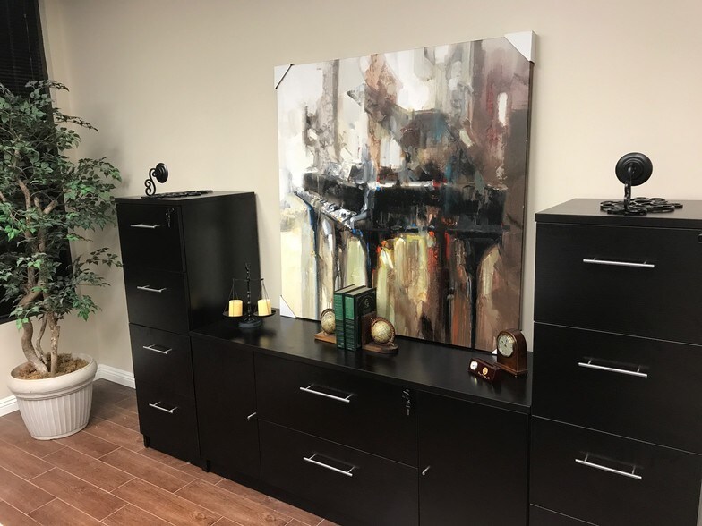 More Photos Of 100 S Citrus Ave, Covina Office For Sale