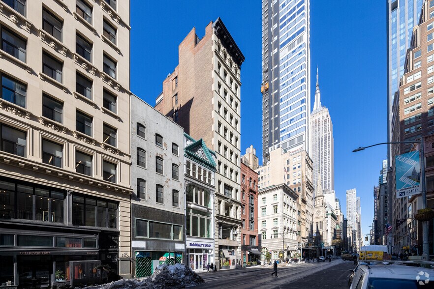 More Photos Of 244 Fifth Ave, New York Office For Lease