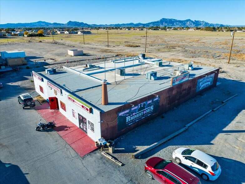 More Photos Of 1700 S Pahrump Valley Blvd, Pahrump Storefront For Sale