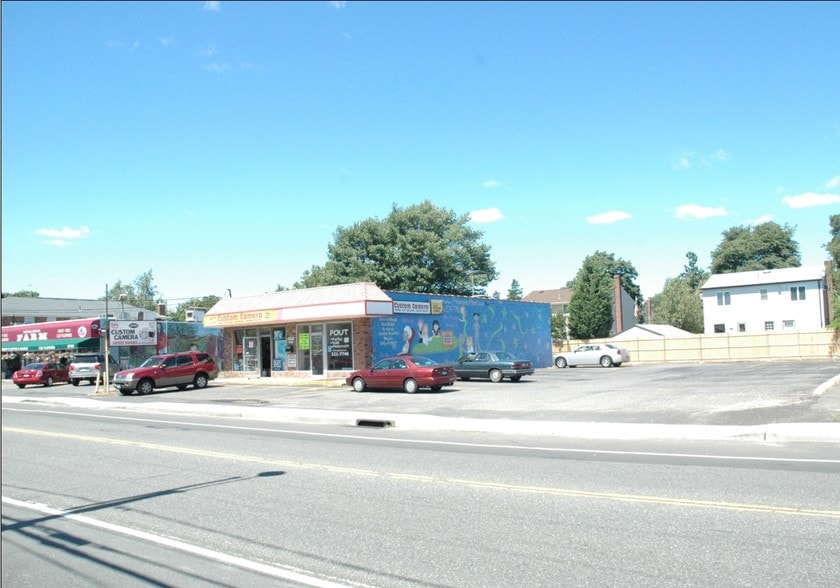 More Photos Of 2793 Jerusalem Ave, North Bellmore Freestanding For Lease