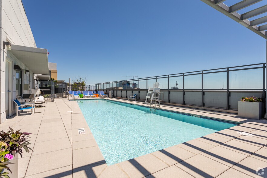 More Photos Of 4918 Saint Elmo Ave, Bethesda Apartments For Lease