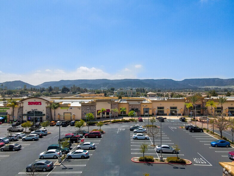 More Photos Of 25125 Madison Ave, Murrieta Unknown For Lease