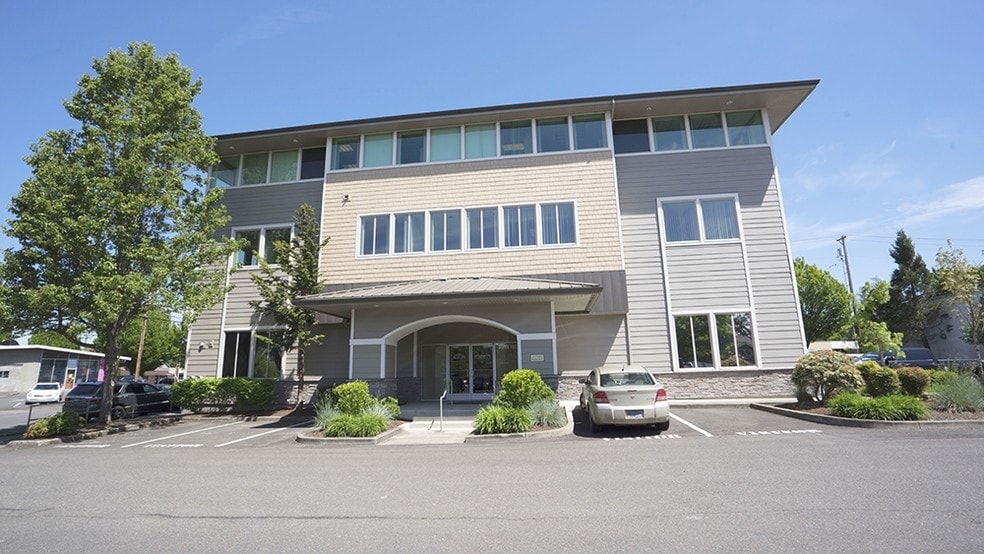 More Photos Of 925-935 Commercial St SE, Salem Medical For Lease