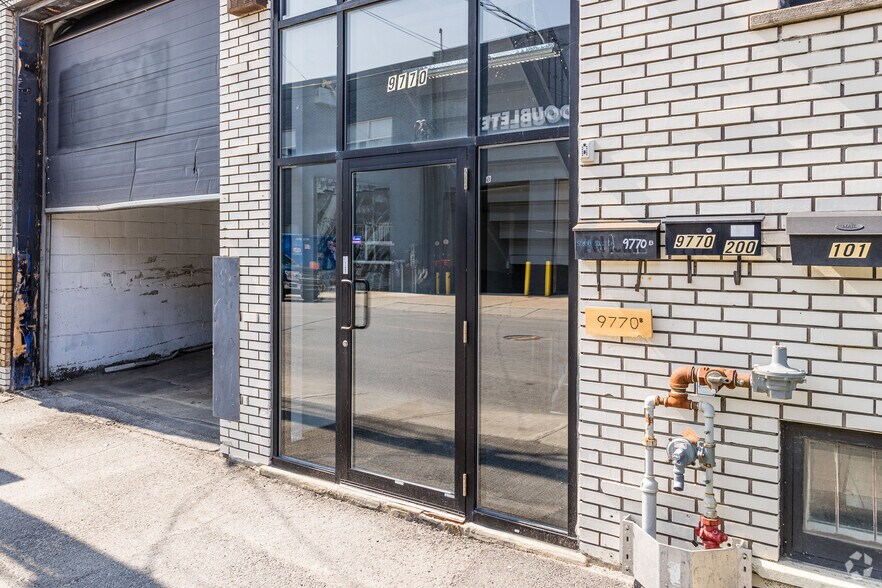 More Photos Of 9770 Rue Meilleur, Montréal Light Manufacturing For Lease