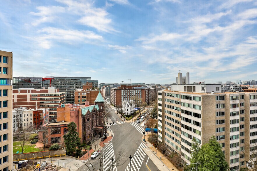 More Photos Of 1 DuPont Cir NW, Washington Office For Lease