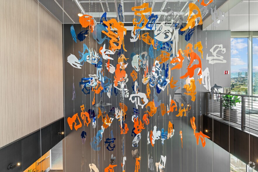 More Photos Of 777 Industrial Rd, San Carlos Research And Development For Lease