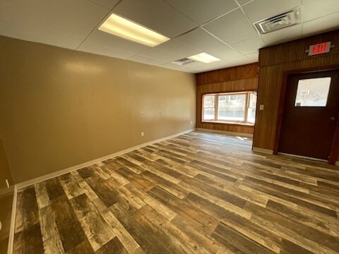 More Photos Of 508 Locust St, Middletown Storefront For Lease