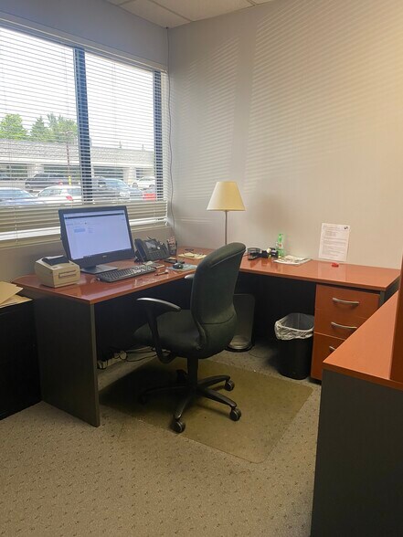 More Photos Of 2248 E Enterprise Pky, Twinsburg Flex For Sale