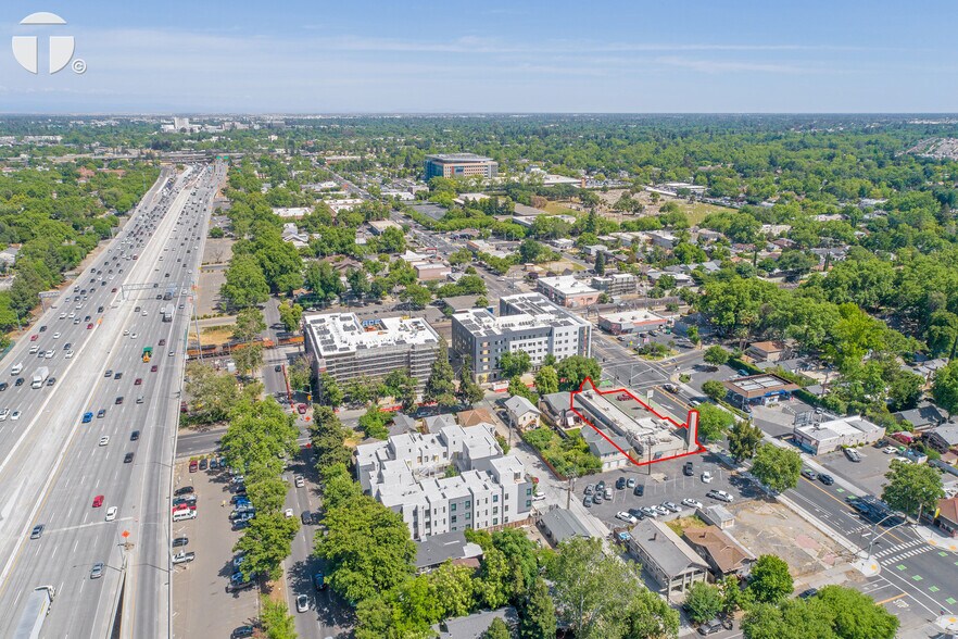 More Photos Of 1815-1817 Broadway, Sacramento Restaurant For Lease
