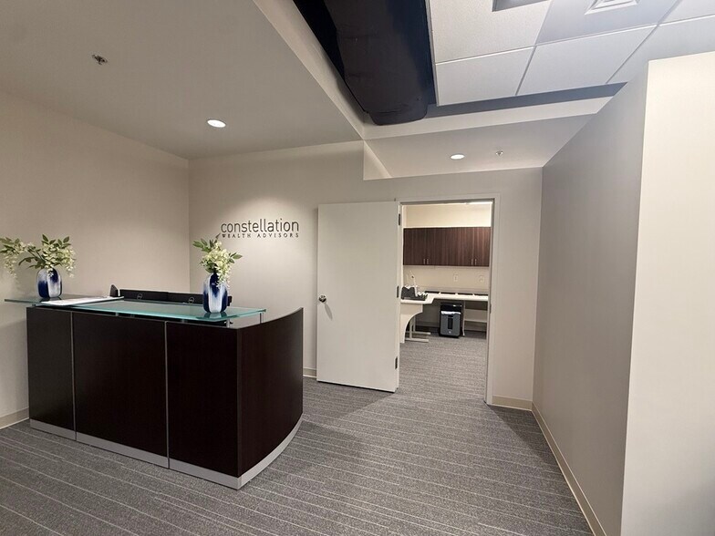 More Photos Of 1431 Perrone Way, Franklin Office For Lease