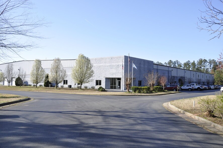 More Photos Of 5100 Rex McLeod Dr, Sanford Manufacturing For Sale