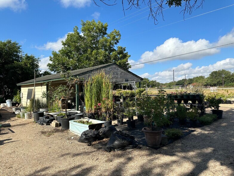 More Photos Of 2700 SE Loop 410, San Antonio Land For Sale