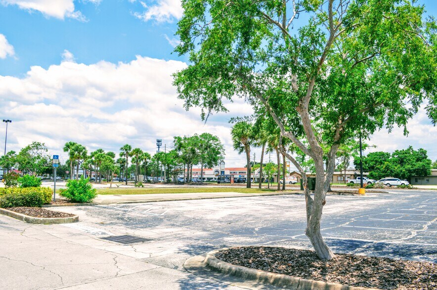 4600 E Colonial Dr, Orlando, FL 32803 For Lease Cityfeet.com