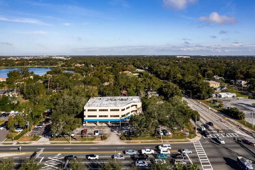 More Photos Of 1221 W Colonial Dr, Orlando Office For Lease