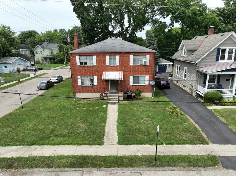 More Photos Of 504 Olden Ave, Arlington Heights Apartments For Sale