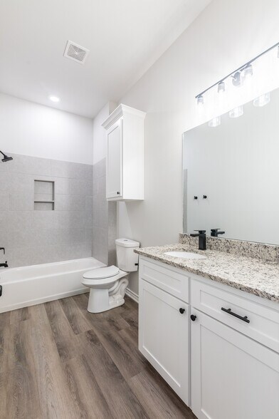 More Photos Of 14151 County Road 192, Tyler Apartments For Sale