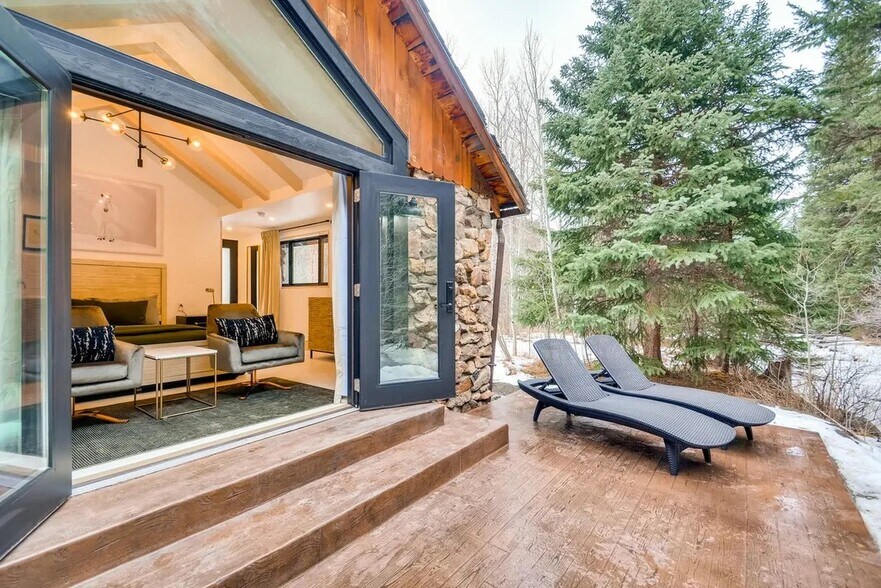 More Photos Of 3303 Chicago Creek Rd, Idaho Springs Hotel For Sale