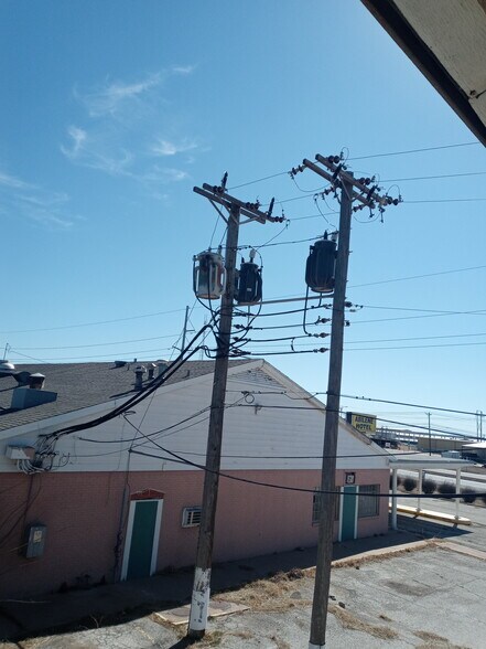 More Photos Of 774 US Highway 80 East, Abilene Hotel For Sale