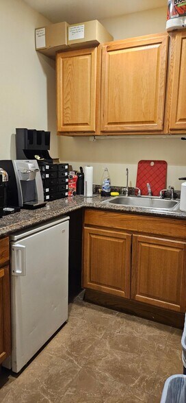 More Photos Of 415 Spook Rock Rd, Suffern Warehouse For Sale