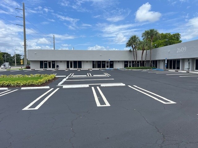 More Photos Of 2609 W Woolbright Rd, Boynton Beach Office For Sale